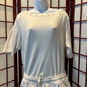Karen Scott White Pull On Shirt